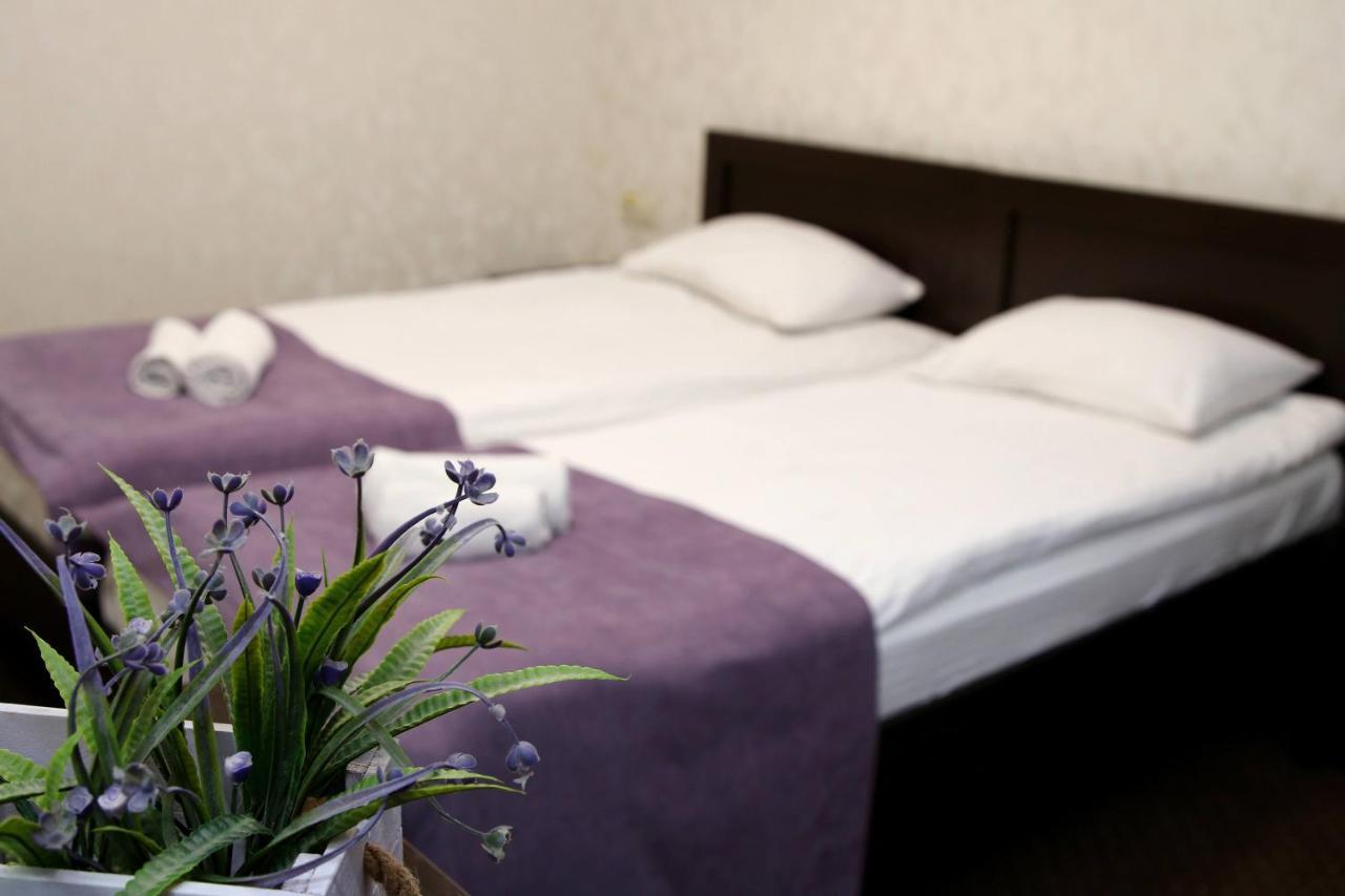 Hotel Tourist Rivne Zewnętrze zdjęcie