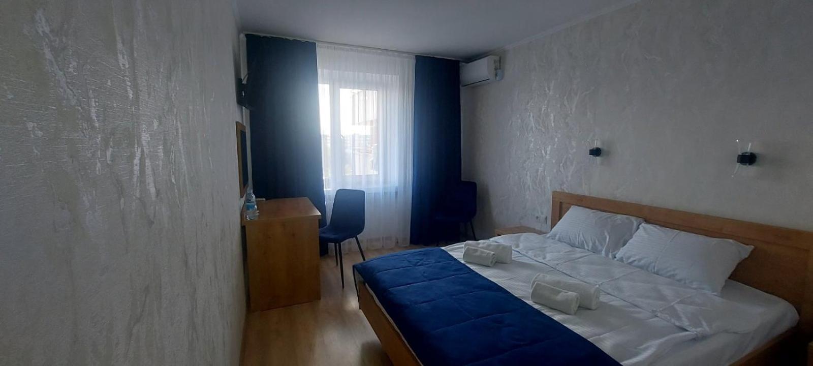 Hotel Tourist Rivne Zewnętrze zdjęcie
