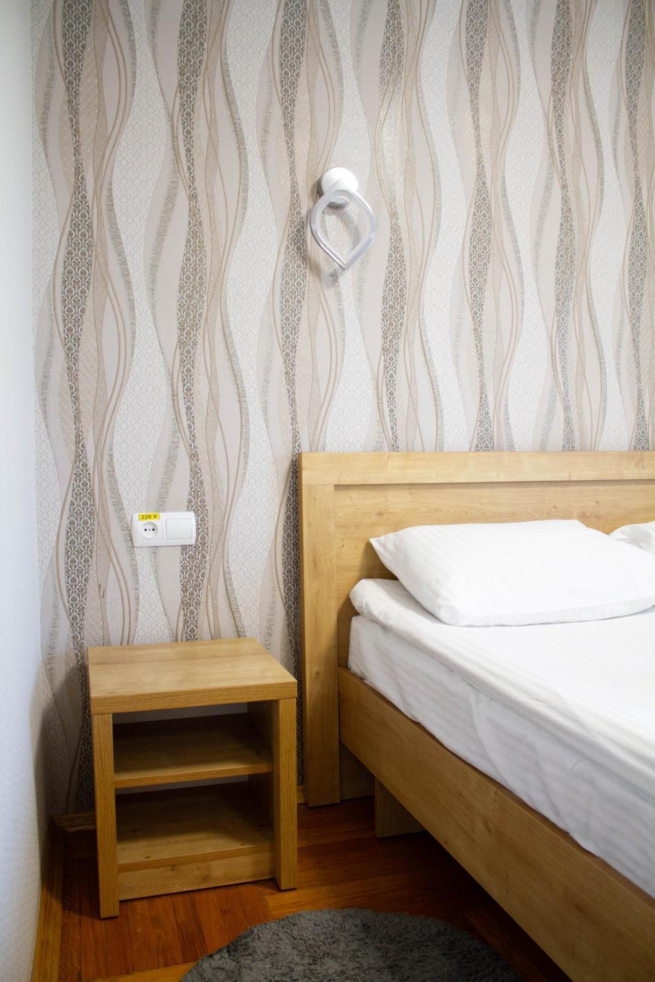Hotel Tourist Rivne Zewnętrze zdjęcie